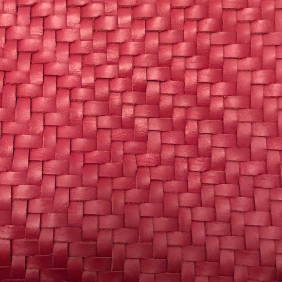 Authentic red leather Coach crossbody - Picture 3 of 6